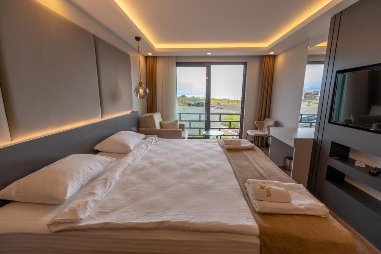 Santana Otel Trabzon Esterno foto