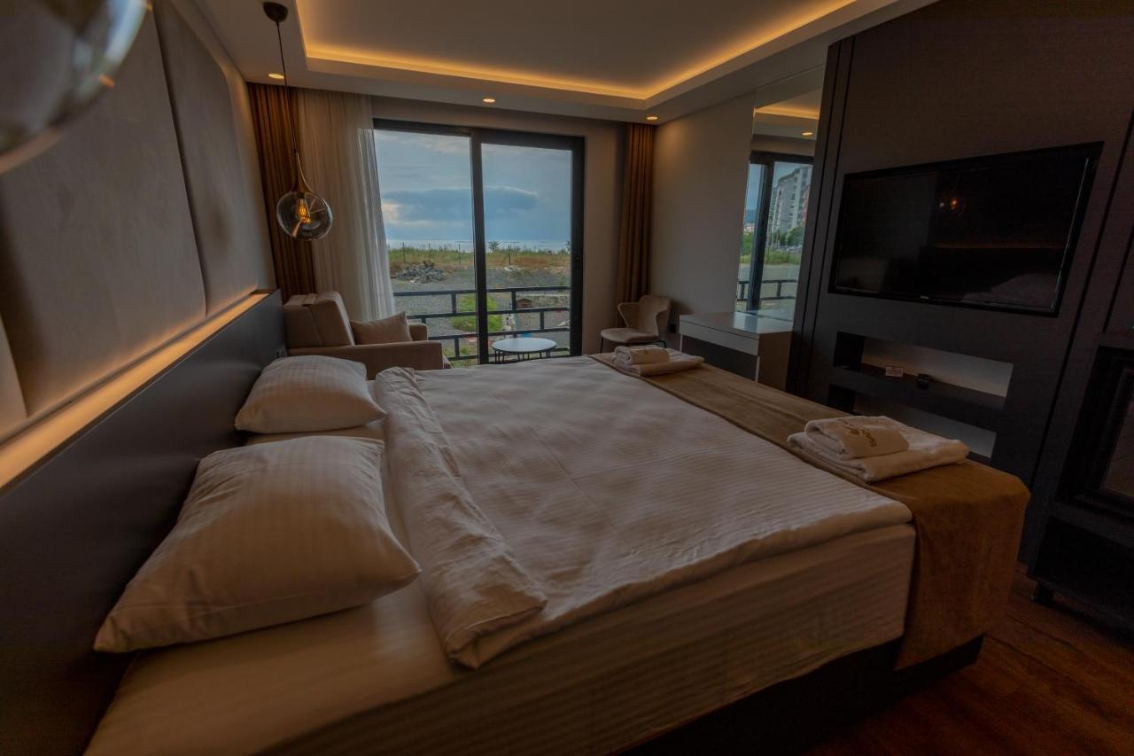 Santana Otel Trabzon Esterno foto
